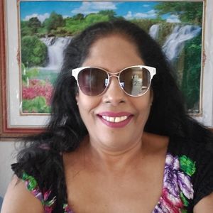 Meet your Posher, Sneh